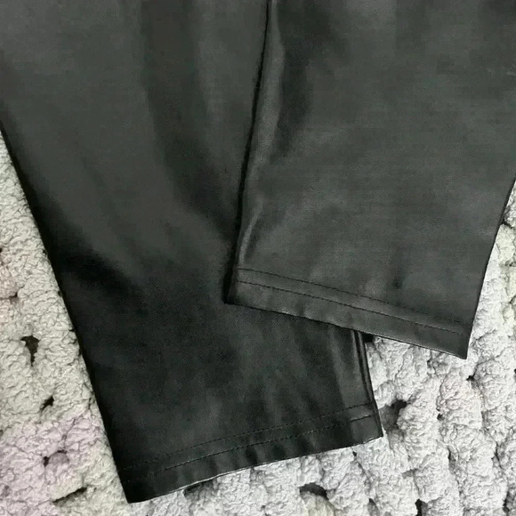 High Waisted Faux Leather Leggings & Moto Ribbed Leggings Small - Picture 6 of 12
